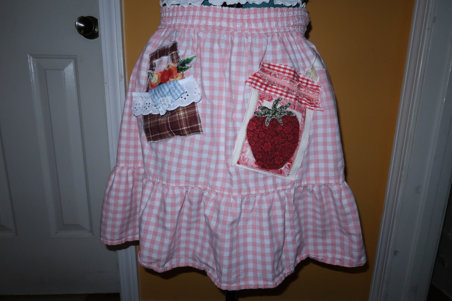 picnic essentials skirt (upcycled)