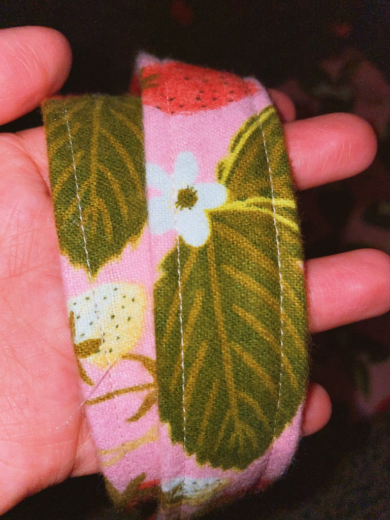 baby pink strawberries - fleece tote bag