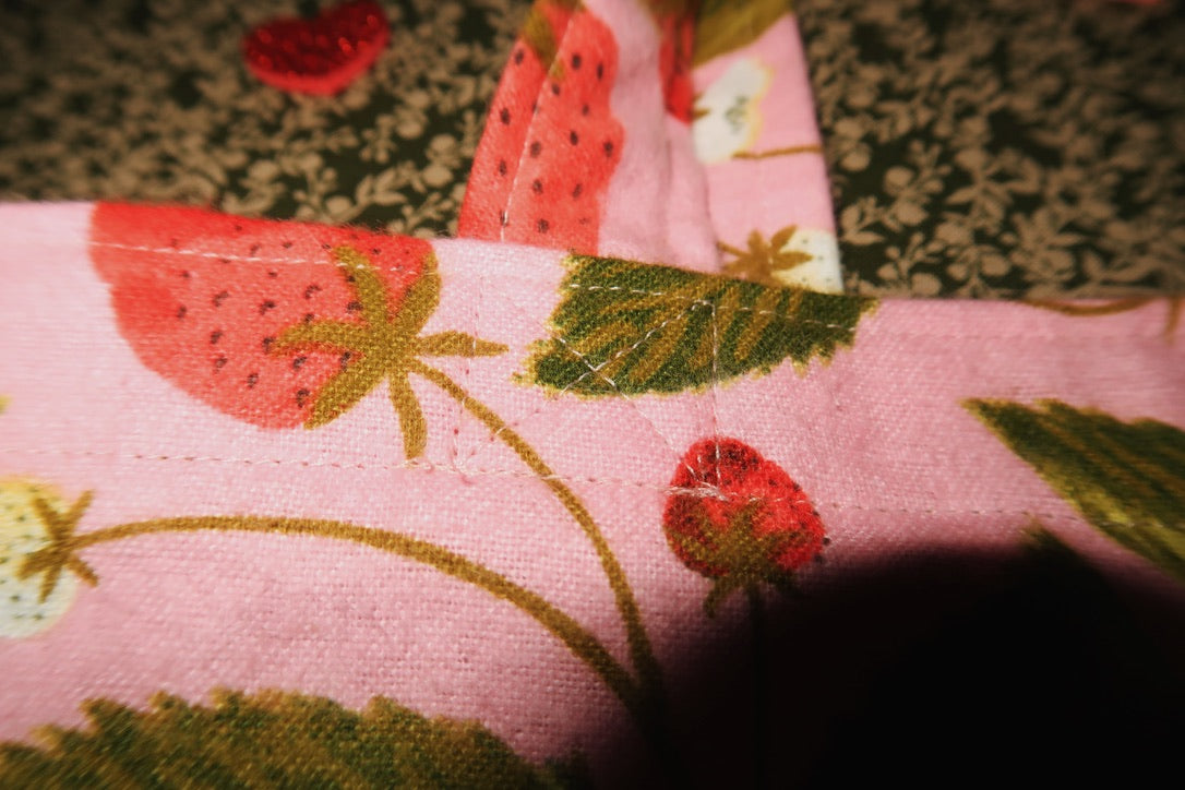 baby pink strawberries - fleece tote bag